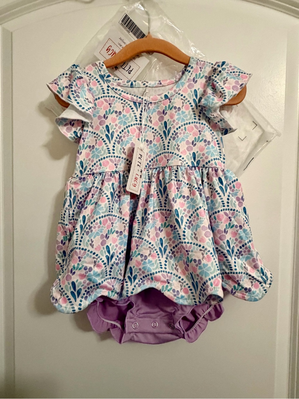 PETE + LUCY GRACEFUL GARDEN GIRL INFANT ROMPER 12/18 MONTH